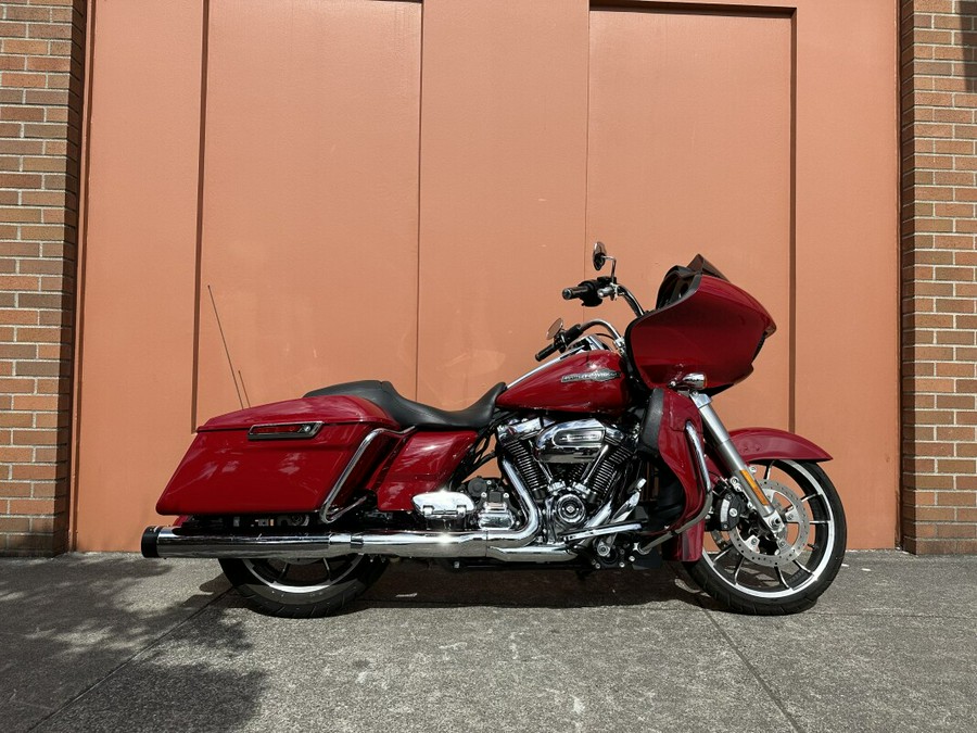 2021 Harley-Davidson Road Glide Billiard Red