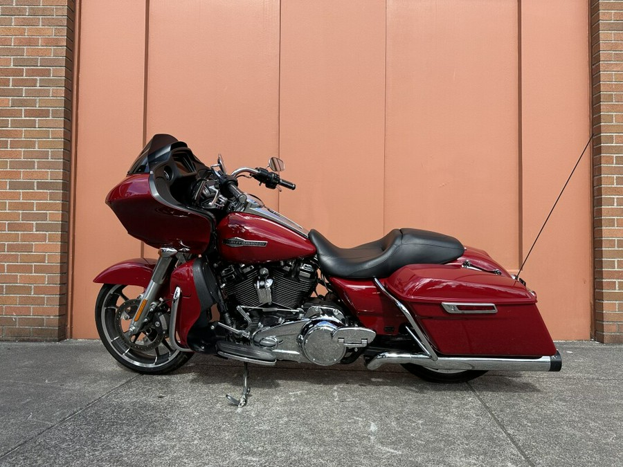 2021 Harley-Davidson Road Glide Billiard Red