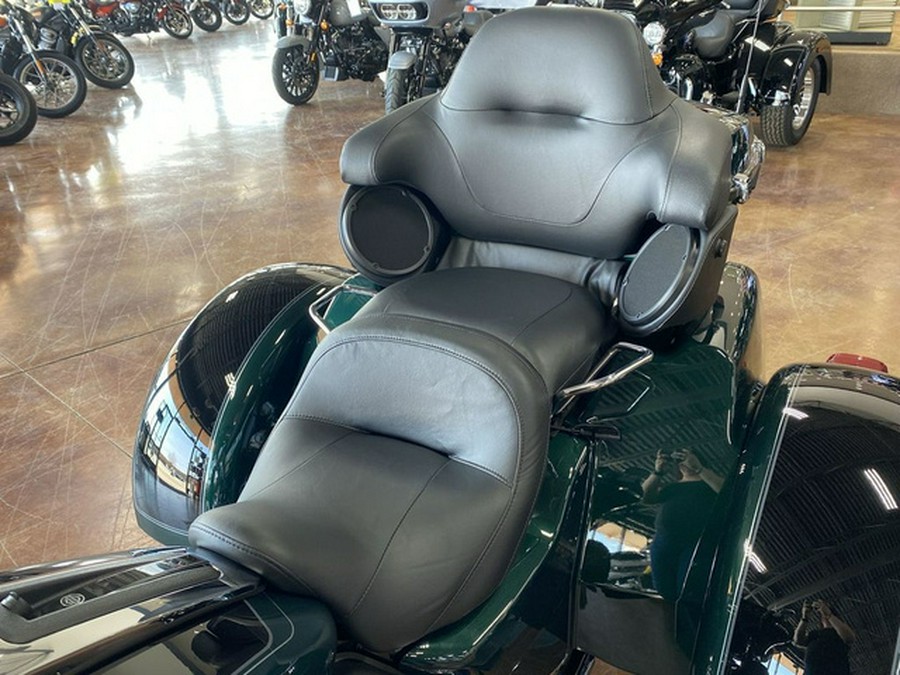 2024 Harley-Davidson Trike FLHTCUTG - Tri Glide Ultra