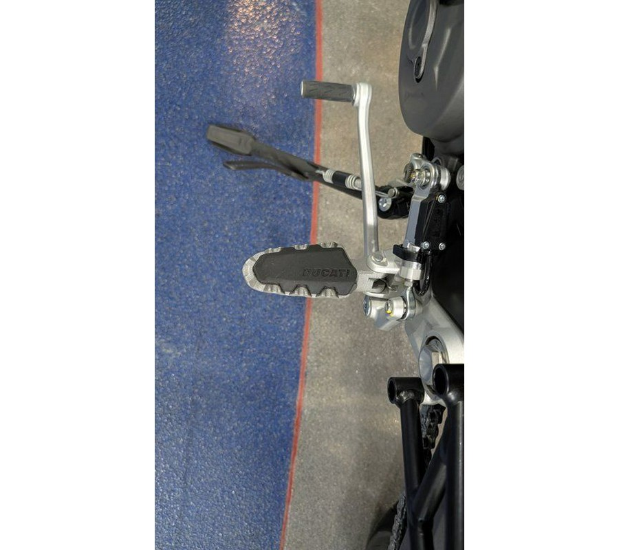 2025 Ducati Hypermotard 950 SP Special Livery