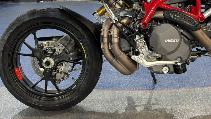 2025 Ducati Hypermotard 950 SP Special Livery