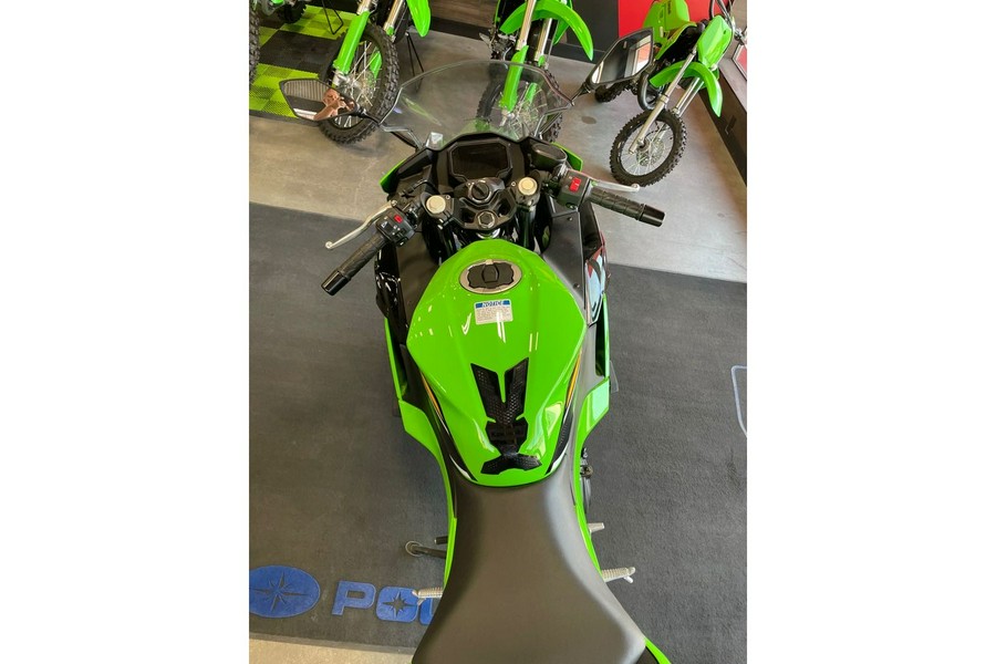 2025 Kawasaki Ninja® 500 KRT Edition SE ABS