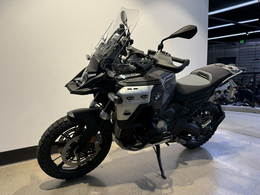 2026 BMW R 1300 GS Adventure Triple Black