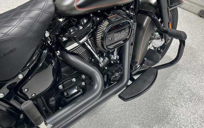 2018 Harley-Davidson FLHCS - Softail Heritage Classic 114
