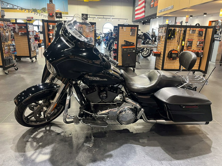 2014 Harley-Davidson FLHXS - Street Glide Special