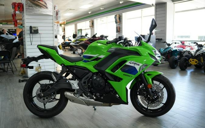 2026 Kawasaki Ninja® 650 ABS