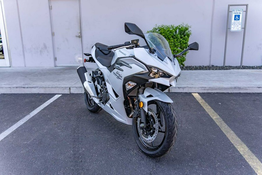 2024 Kawasaki Ninja® 500 ABS