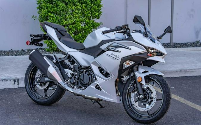 2024 Kawasaki Ninja® 500 ABS