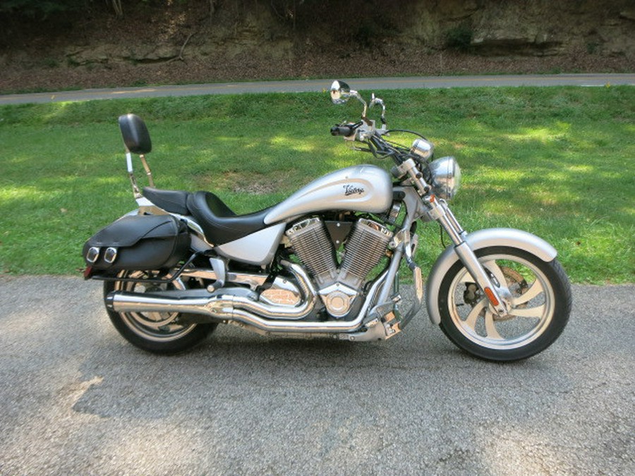 2003 Victory Motorcycles Vegas