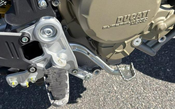 2026 Ducati Hypermotard 698 Mono RVE