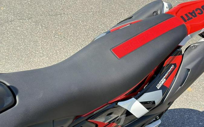 2026 Ducati Hypermotard 698 Mono RVE