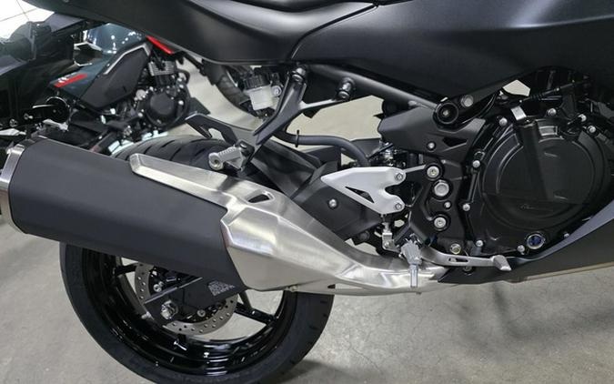 2026 Kawasaki Ninja 500 Metallic Flat Spark Black