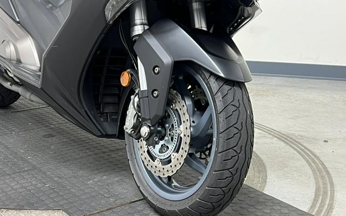 2022 KYMCO Ak550i