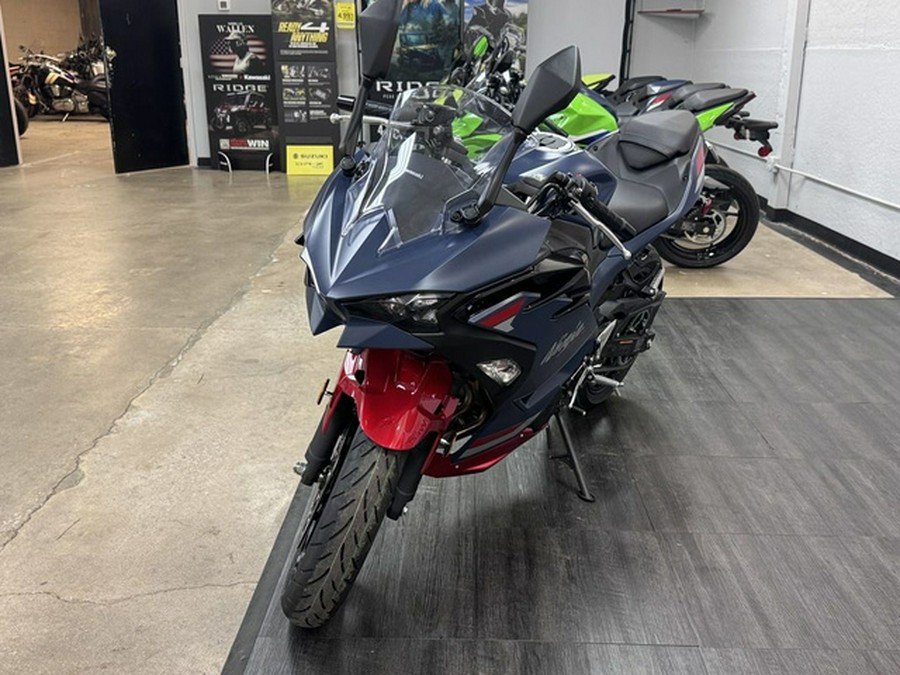 2026 Kawasaki Ninja 500 ABS Metallic Matte Twilight Blue