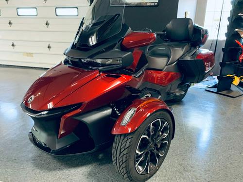 2021 Can-Am Spyder RT Sea-to-Sky First Look Preview