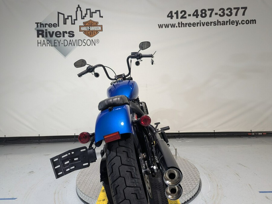 2024 Harley-Davidson® Street Bob® 114 Blue Burst