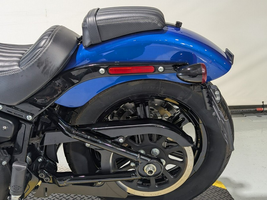 2024 Harley-Davidson® Street Bob® 114 Blue Burst