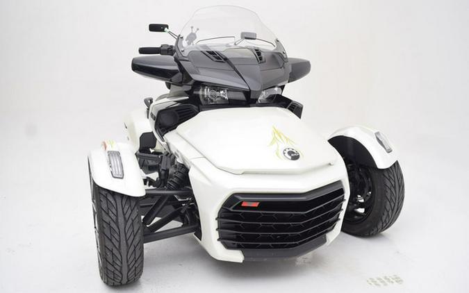 2023 Can-Am Spyder F3 Limited Dark Wheels