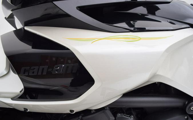 2023 Can-Am Spyder F3 Limited Dark Wheels