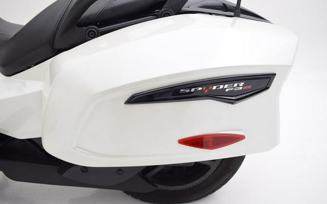 2023 Can-Am Spyder F3 Limited Dark Wheels