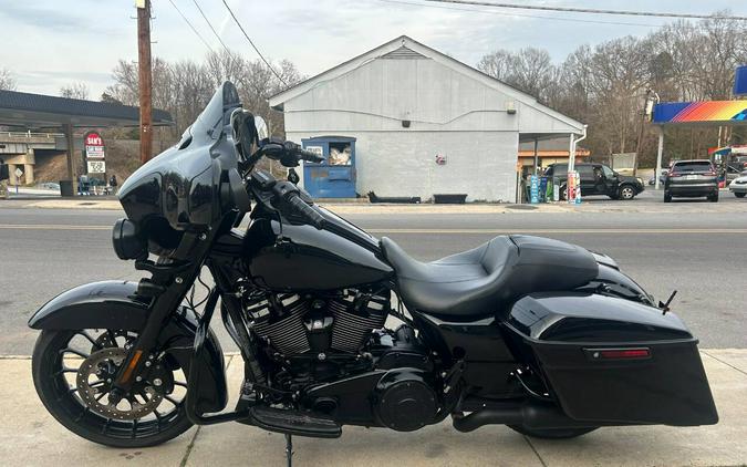 2018 Harley-Davidson Street Glide Special FLHXS