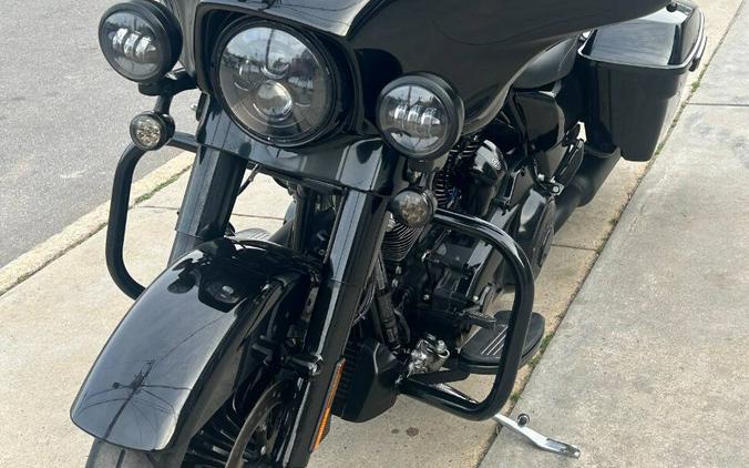 2018 Harley-Davidson Street Glide Special FLHXS