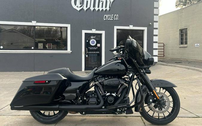 2018 Harley-Davidson Street Glide Special FLHXS