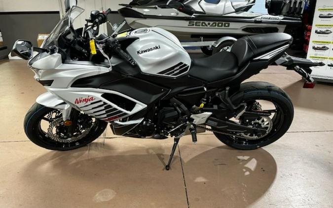 2026 Kawasaki Ninja® 650 ABS