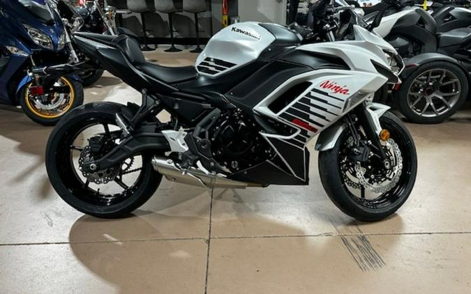 2026 Kawasaki Ninja® 650 ABS
