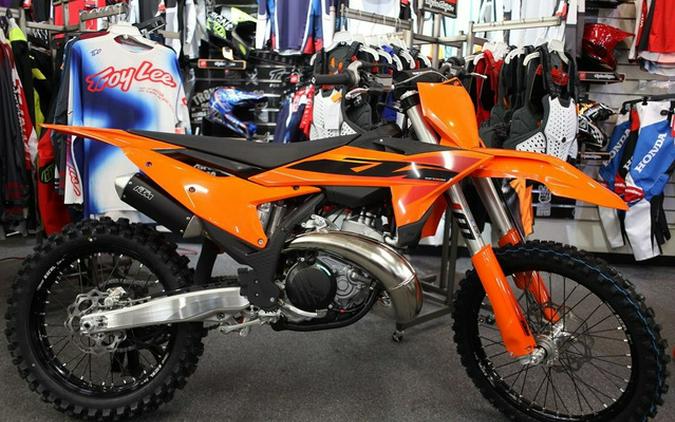 2025 KTM SX 250