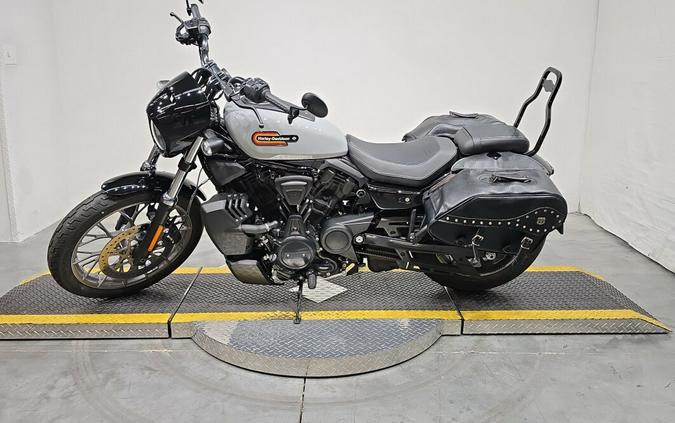 RH975S 2025 Nightster™ Special