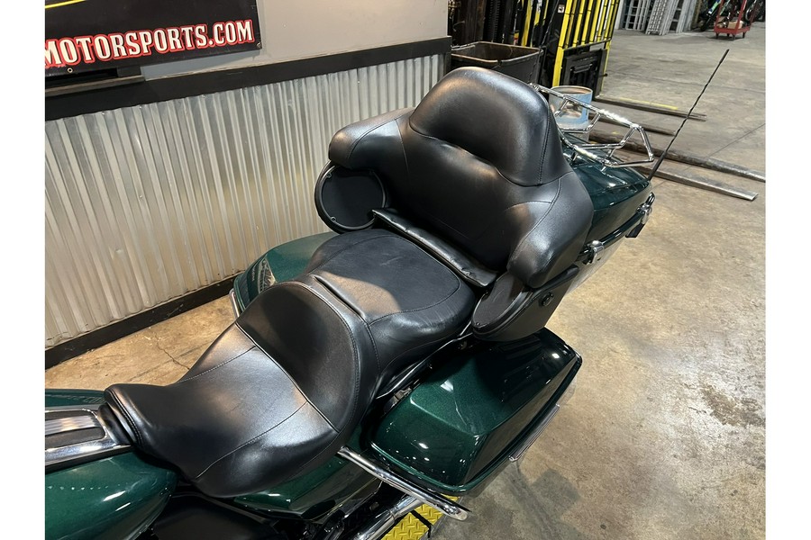 2016 Harley-Davidson® FLHTKL