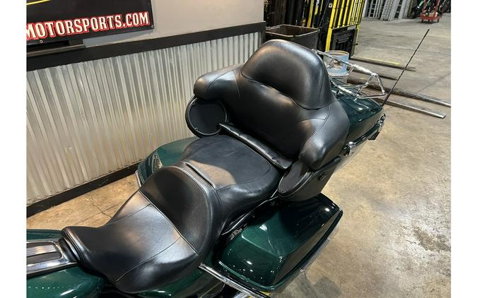 2016 Harley-Davidson® FLHTKL