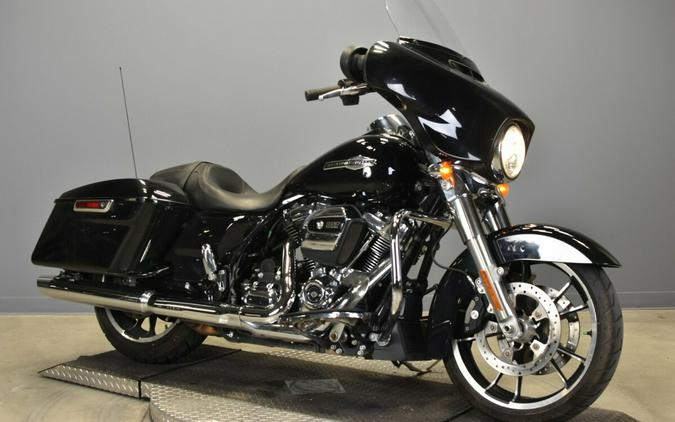 2022 Harley-Davidson Street Glide