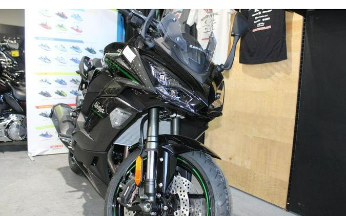 2025 Kawasaki Ninja® 1100SX ABS