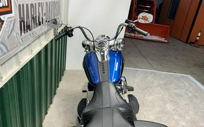 2022 Harley-Davidson® FLHCS - Heritage Classic