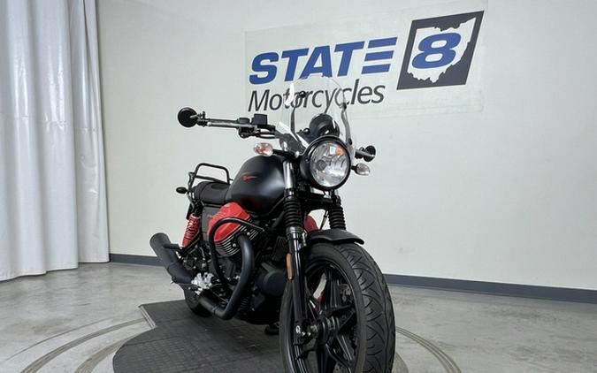 2018 Moto Guzzi V7 III Carbon Dark