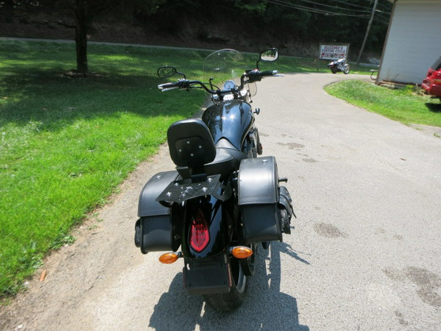 2010 Victory Motorcycles Vegas 8-Ball