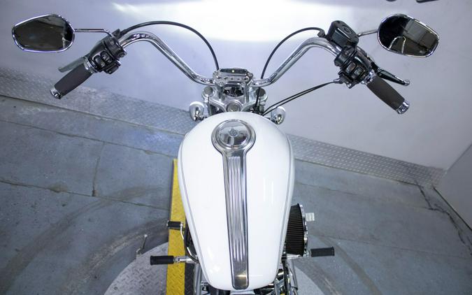 2006 Harley-Davidson Sportster® 1200 Custom