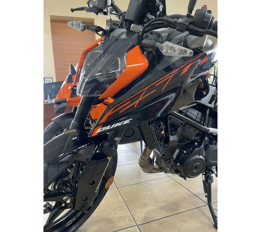 2026 KTM Duke 250