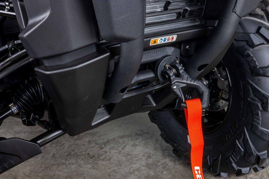 2027 Can-Am Outlander PRO XT HD7 - VJ000172
