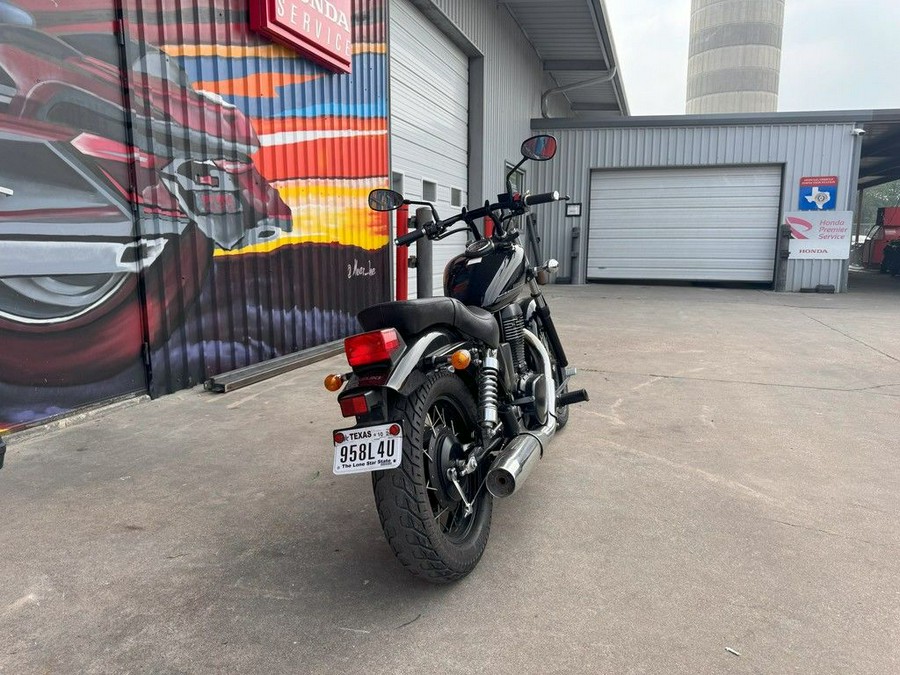 2017 Suzuki Boulevard S40