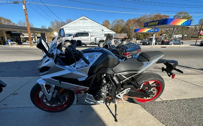 2024 Suzuki GSX800FRQM4 GSX-8R