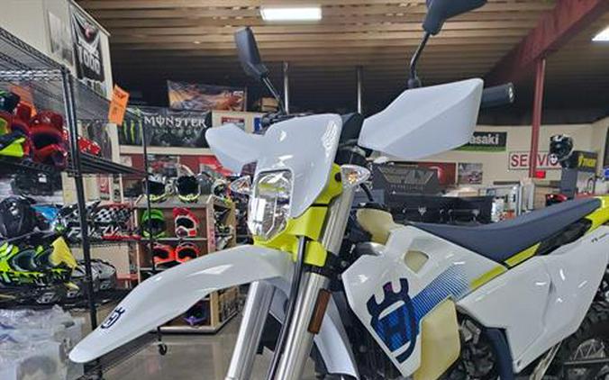 2024 Husqvarna FE 350s