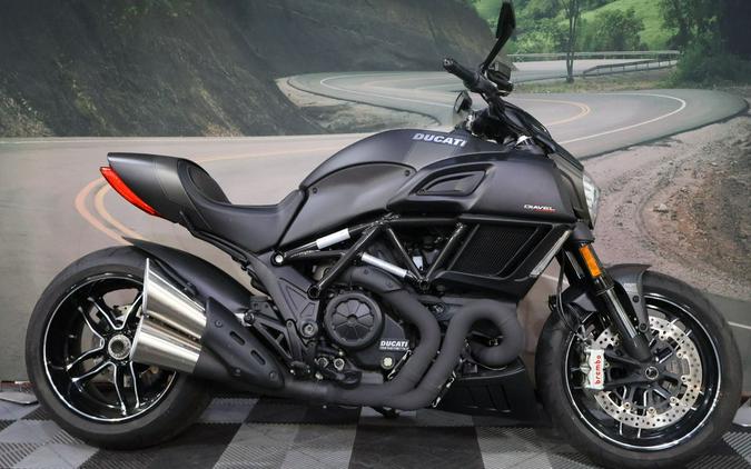 2016 Ducati Diavel Carbon