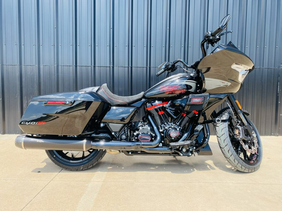 FLTRXSTSE 2024 CVO™ Road Glide® ST