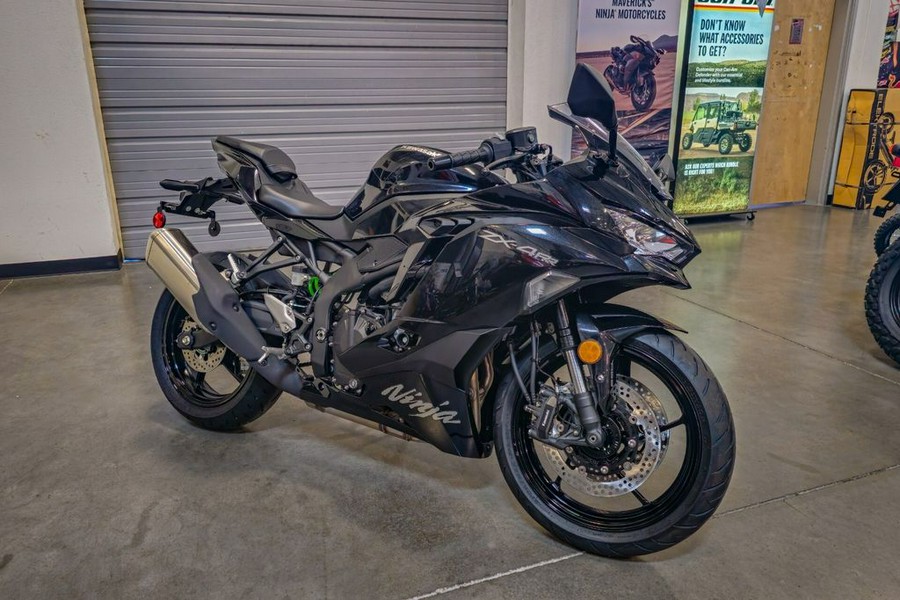 2024 Kawasaki Ninja® ZX™-4RR ABS