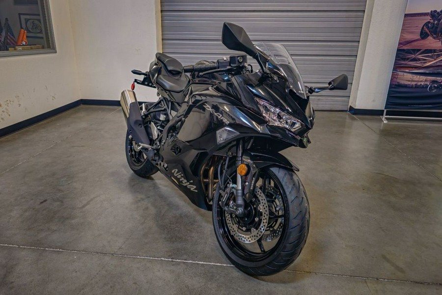 2024 Kawasaki Ninja® ZX™-4RR ABS