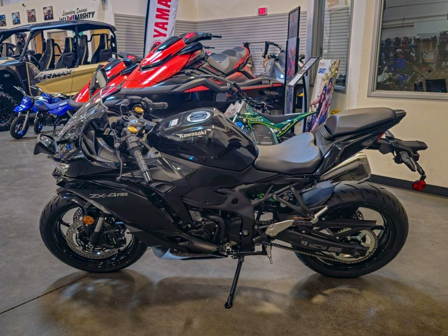 2024 Kawasaki Ninja® ZX™-4RR ABS