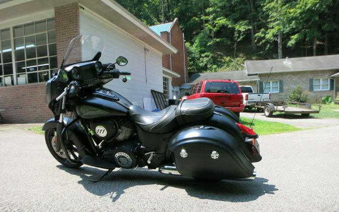 2018 Indian Motorcycle Indian® Chieftain Dark Horse®